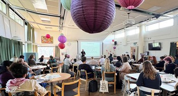 Människor på Kulturfrukost i 